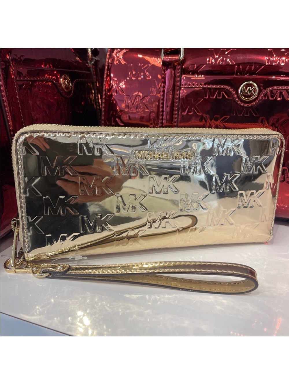 MICHAEL KORS Gold Jet Set Lg Metallic Logo Debossed Cont.  Wallet NWT